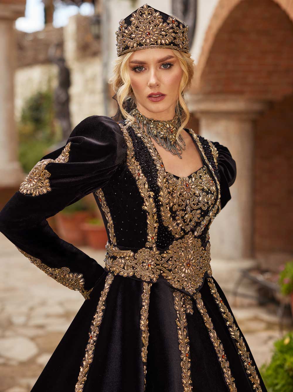 Party Wear Black Stylish Long Gown at Rs 650 in Surat | ID: 22980277288